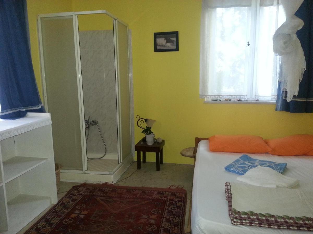 Ecer Pansiyon Kusadasi Exterior photo