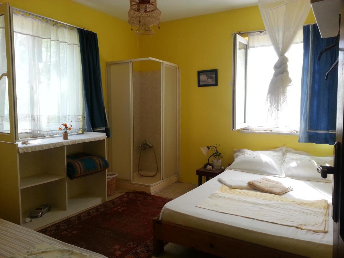 Ecer Pansiyon Kusadasi Exterior photo